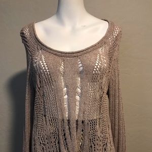 Vera Wang tan/ gold sweater